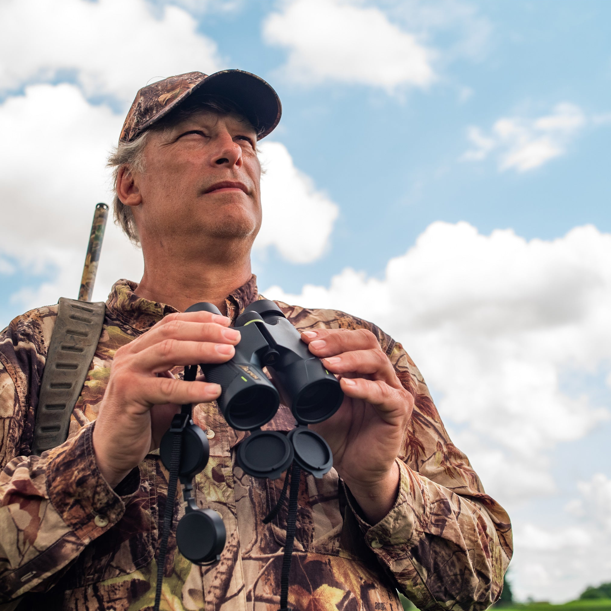 Apex 10x50 Binoculars