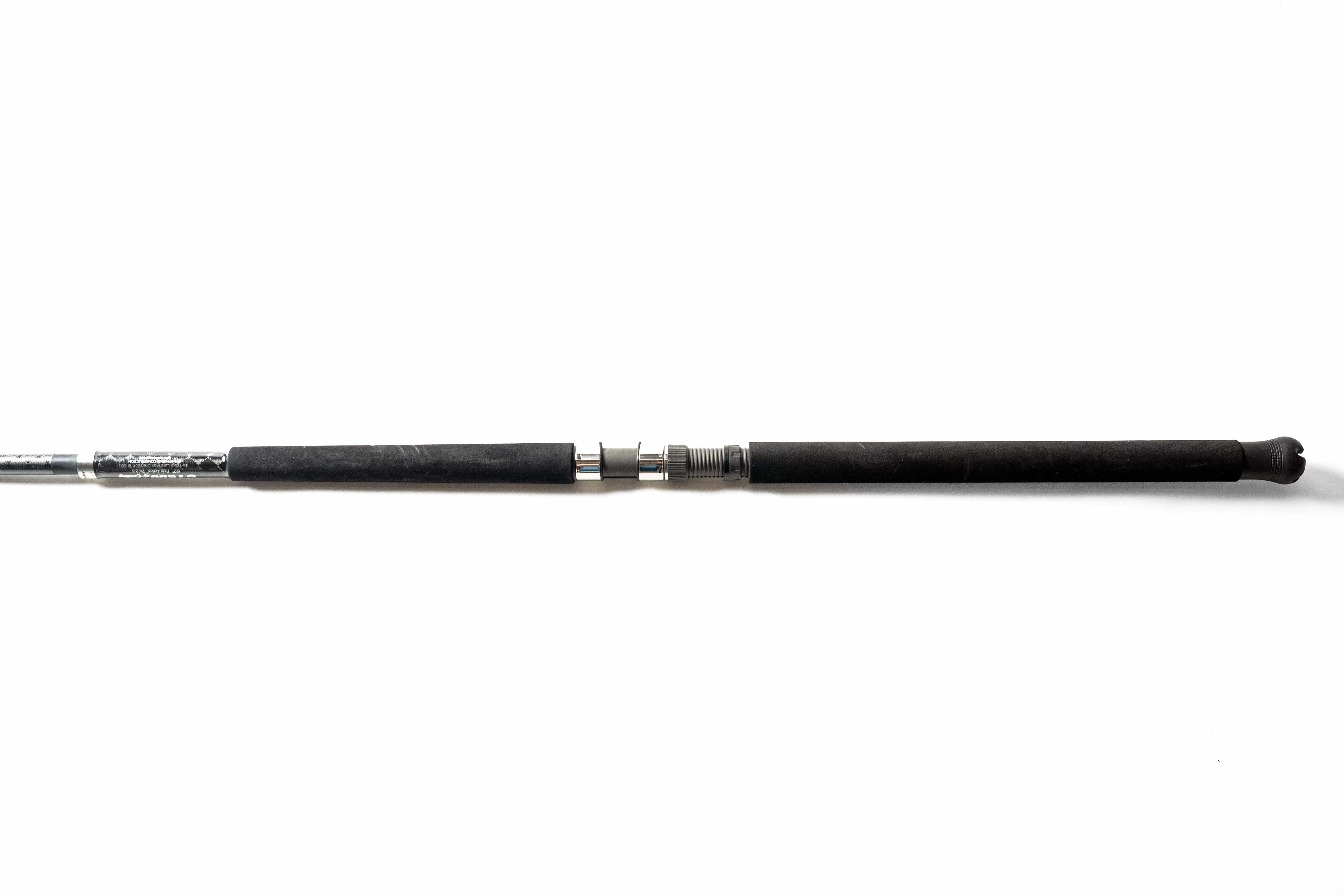 Centuryrods Custom Rod 8'2" 30/70 Split 45-125gr (1.6-4.4oz) PE 2-5 GT500L / Spinning GT Popping