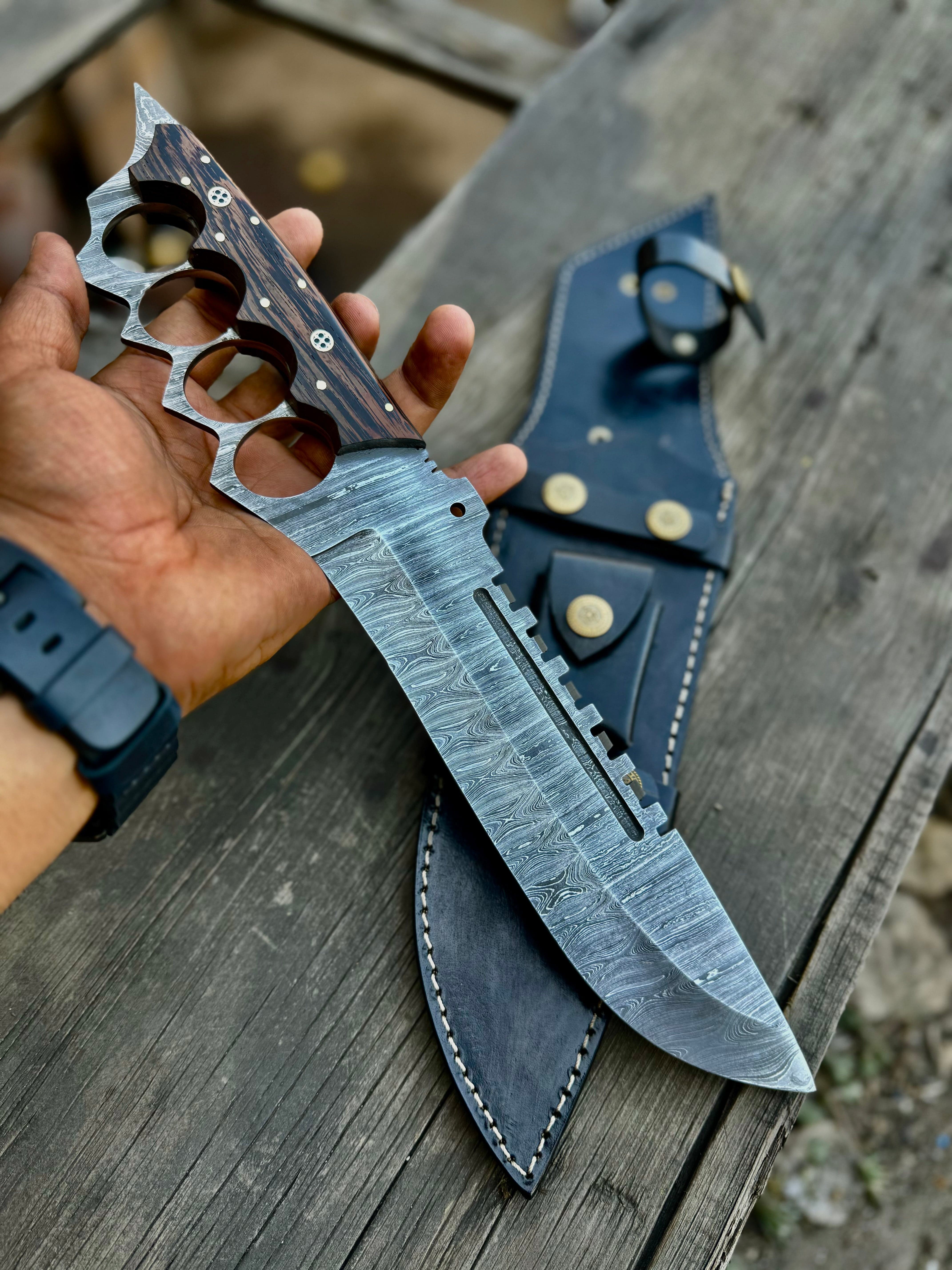 cskforged Camping knife Handmade Damascus Tactical Knuckle Knife with Full Tang handle