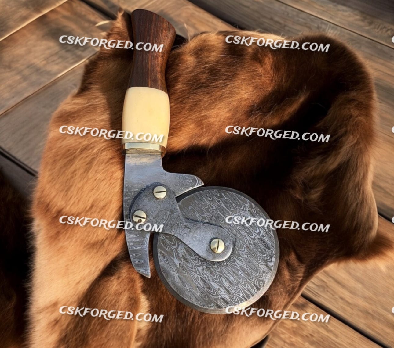 cskforged Chef knife Damascus Steel Wheel Pizza Cutter-Best for Home & Professional Chefs