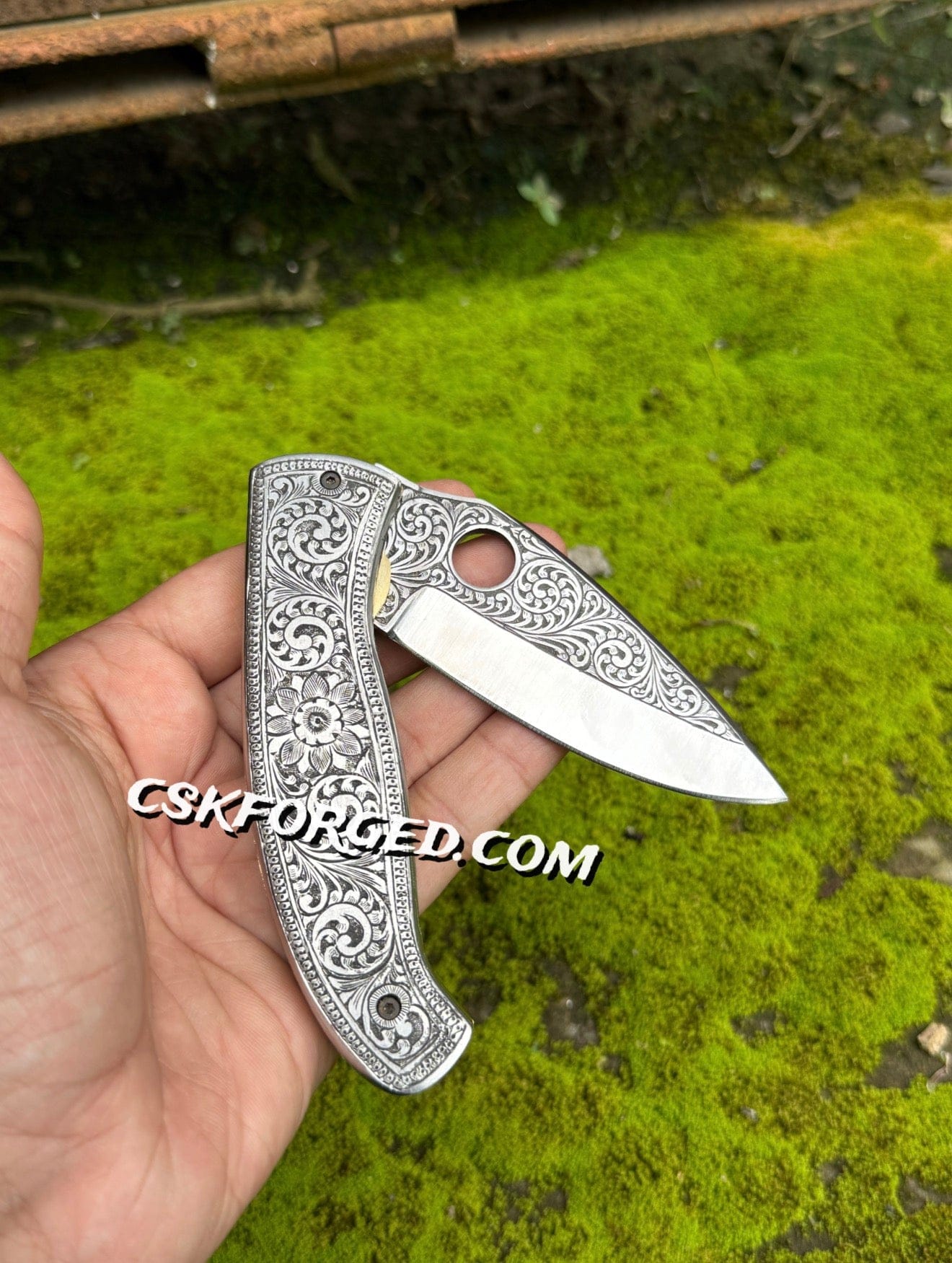cskforged Hand-Engraved Pocket Knife With Leather Pouch