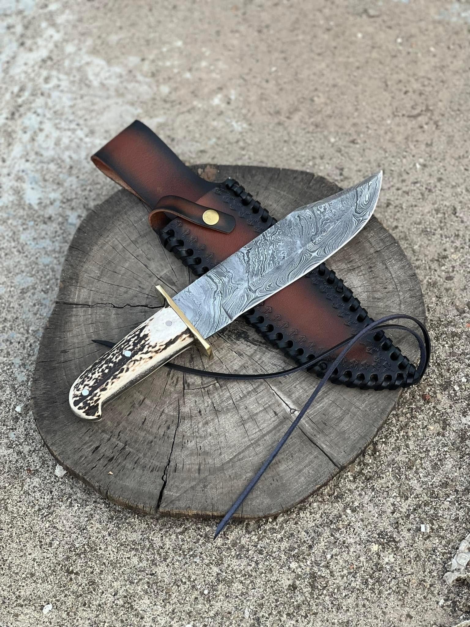 cskforged Hunting knives Deluxe Dundee Hunting Knife with Full Tang Damascus Steel Blade and Antler Handle