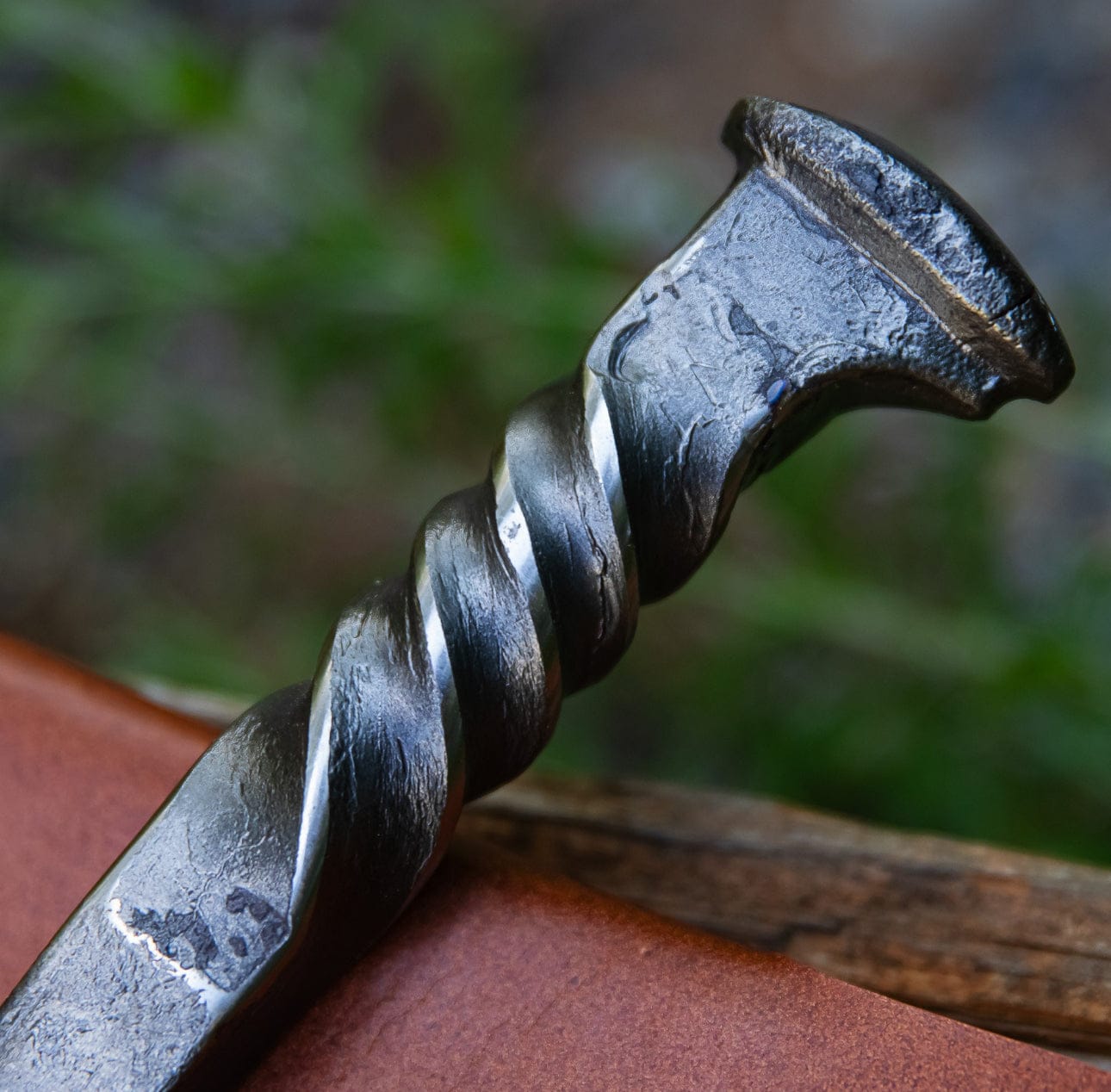 cskforged Hunting knives Diamond in the Rough Twisted Railroad Spike Knife | Full Tang Clip Point Camping Hiking Gifts for Him Hunting Blade