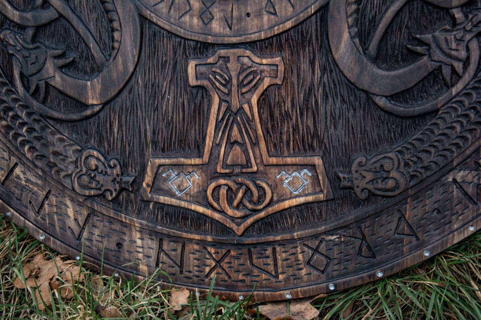cskforged Hunting knives Viking shield with carved Norse Runic