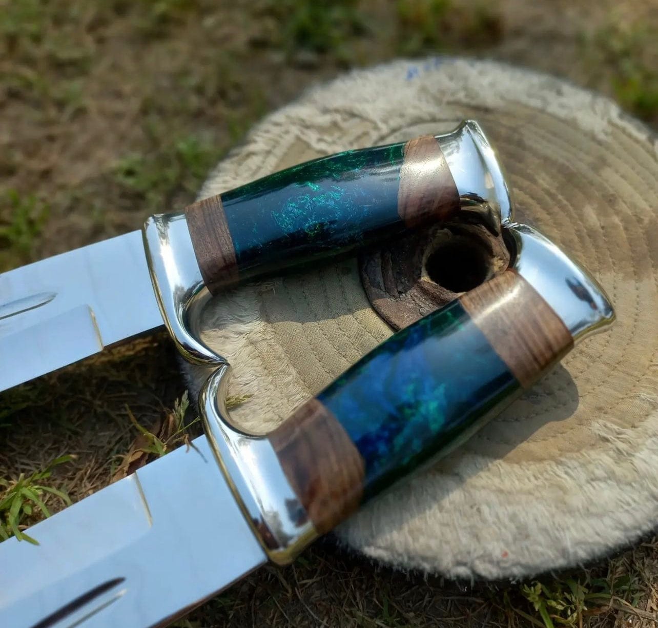 cskforged Knife Handmade D2 Steel Mirror Polish Heavy Duty Camping Knife
