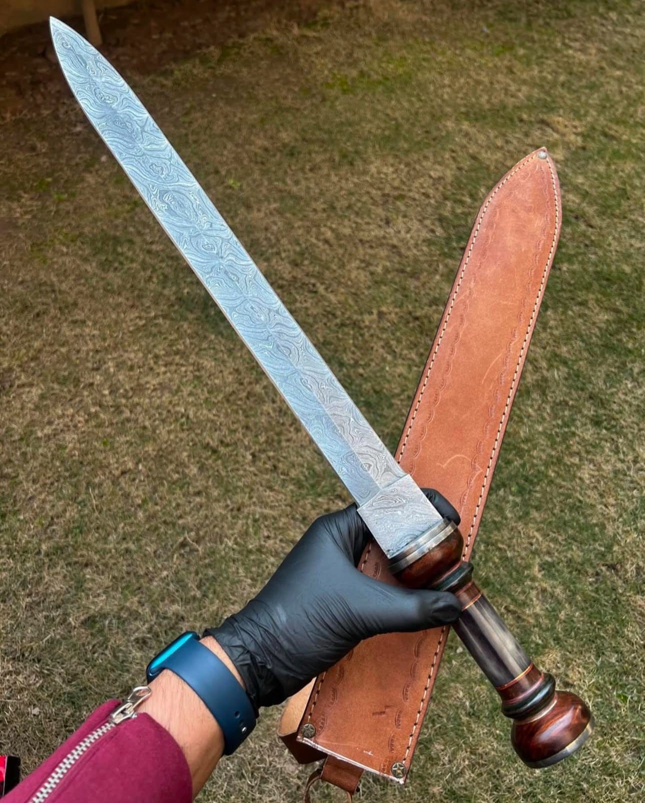 cskforged Knight sword Gladiator sword with Damascus Blade
