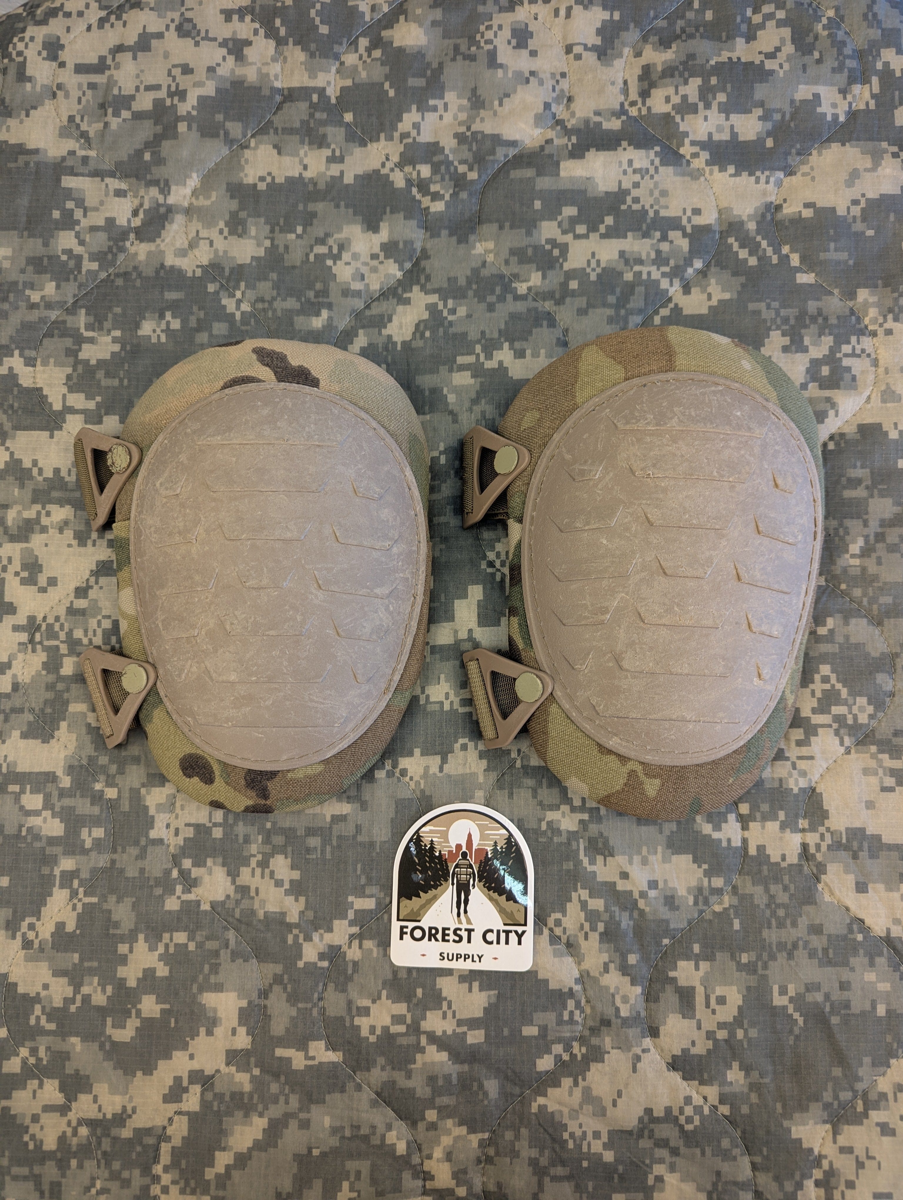 Forest City Supply Knee Pads Knee Pad Set - OCP