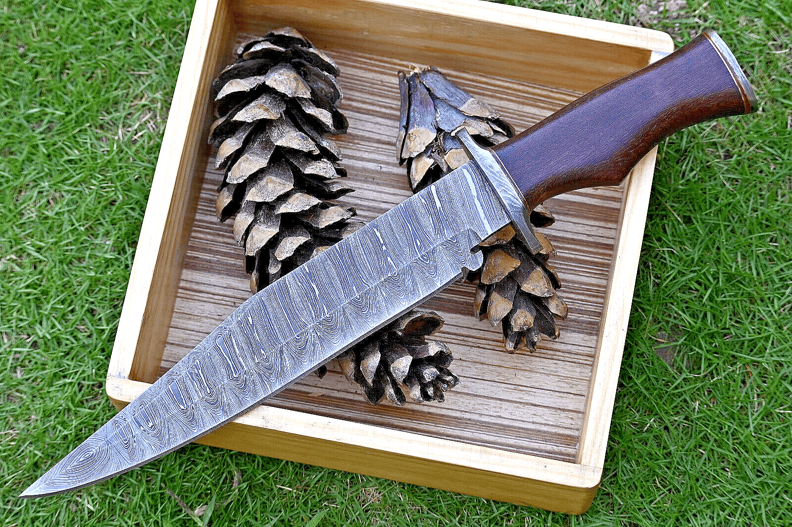 KBS Knives Store Bowie Knife Wilderness Master: Hunting Bowie Knife with Damascus Steel Blade, Rosewood Handle, Damascus Guard, and Leather Sheath