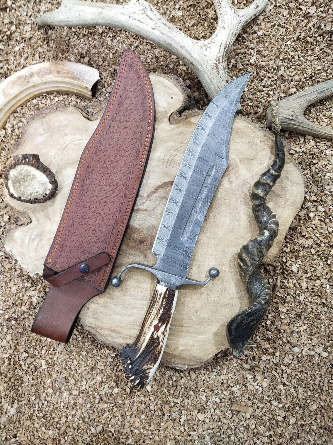 KBS Knives Store Bowie Knives Custom Handmade Bowie Knife with Twisted Damascus Steel Blade and Antler Horn Handle - 15 Inches