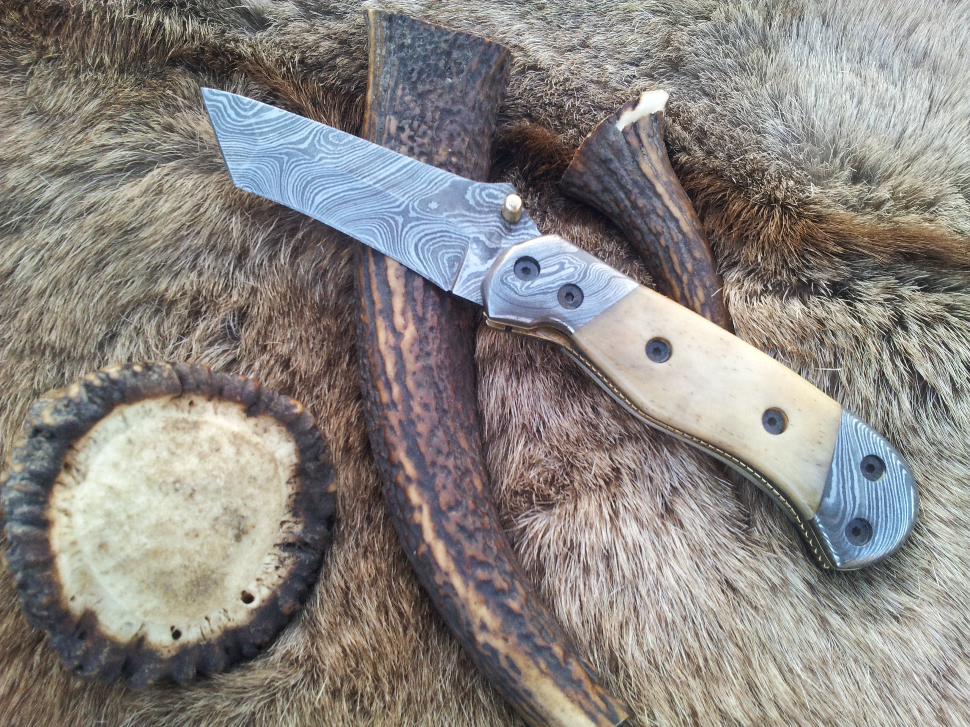 KBS Knives Store Folding Knife Everyday Carry Damascus Steel Tanto Blade Folding Pocket Knife with Bone Handle – The Titan Edge