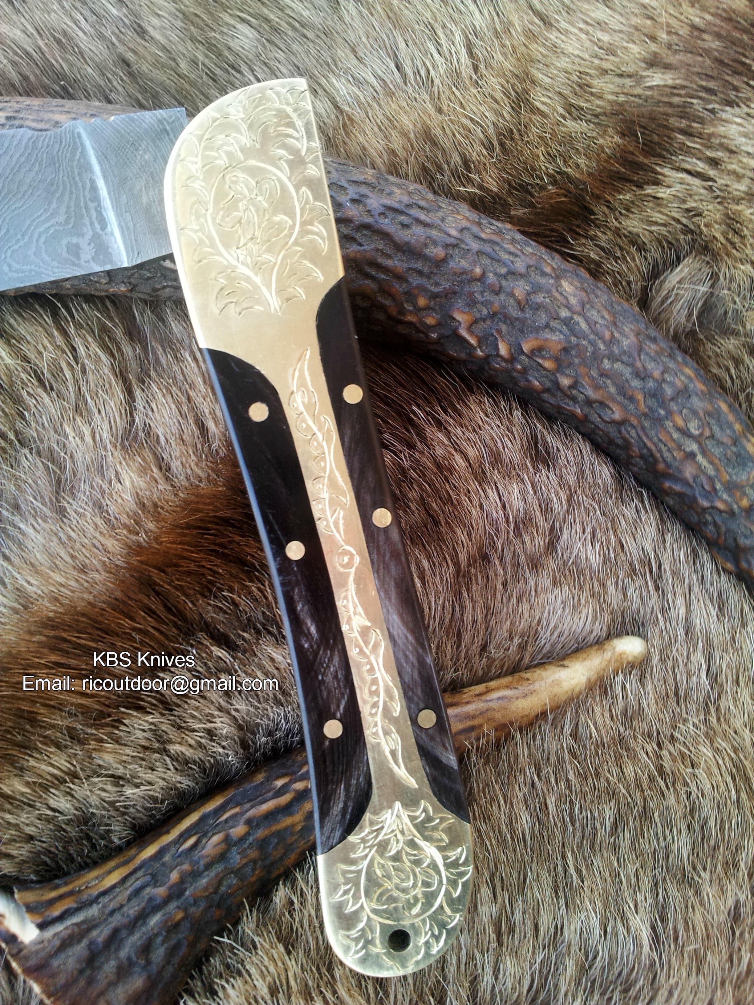 KBS Knives Store Folding Knife Everyday Carry Hand Engraved Damascus Steel Folding Pocket Knife with Buffalo Horn Handle – The HornGuard