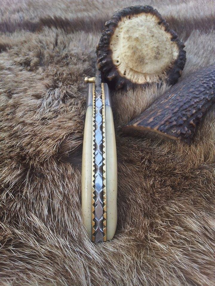 KBS Knives Store Folding Knives Everyday Carry Damascus Steel Folding Pocket Knife with Bone Handle & Damascus Bolster
