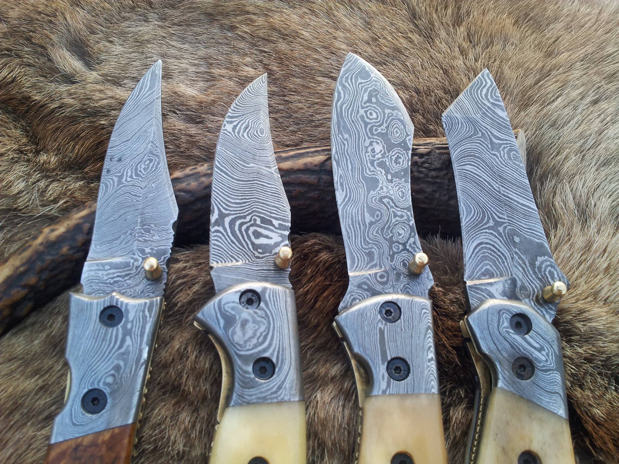 KBS Knives Store Folding Knives Everyday Carry Deal of 3 Damascus Steel Folding Pocket Knives with Bone and Burl Olivewood Handles – The Trio Edge