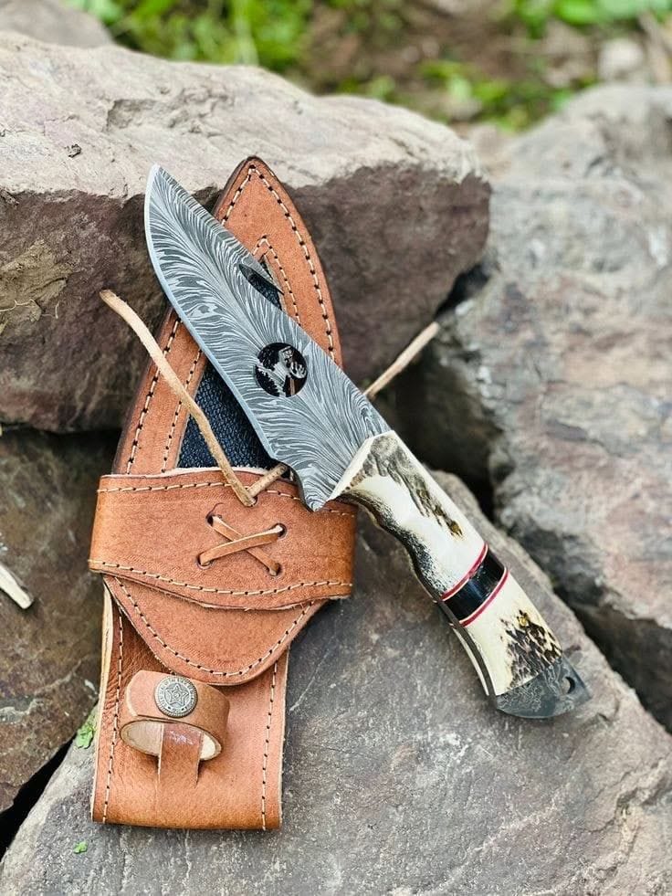 KBS Knives Store Guthook Knives Guthook Hunter: Custom Handmade Damascus Steel Knife