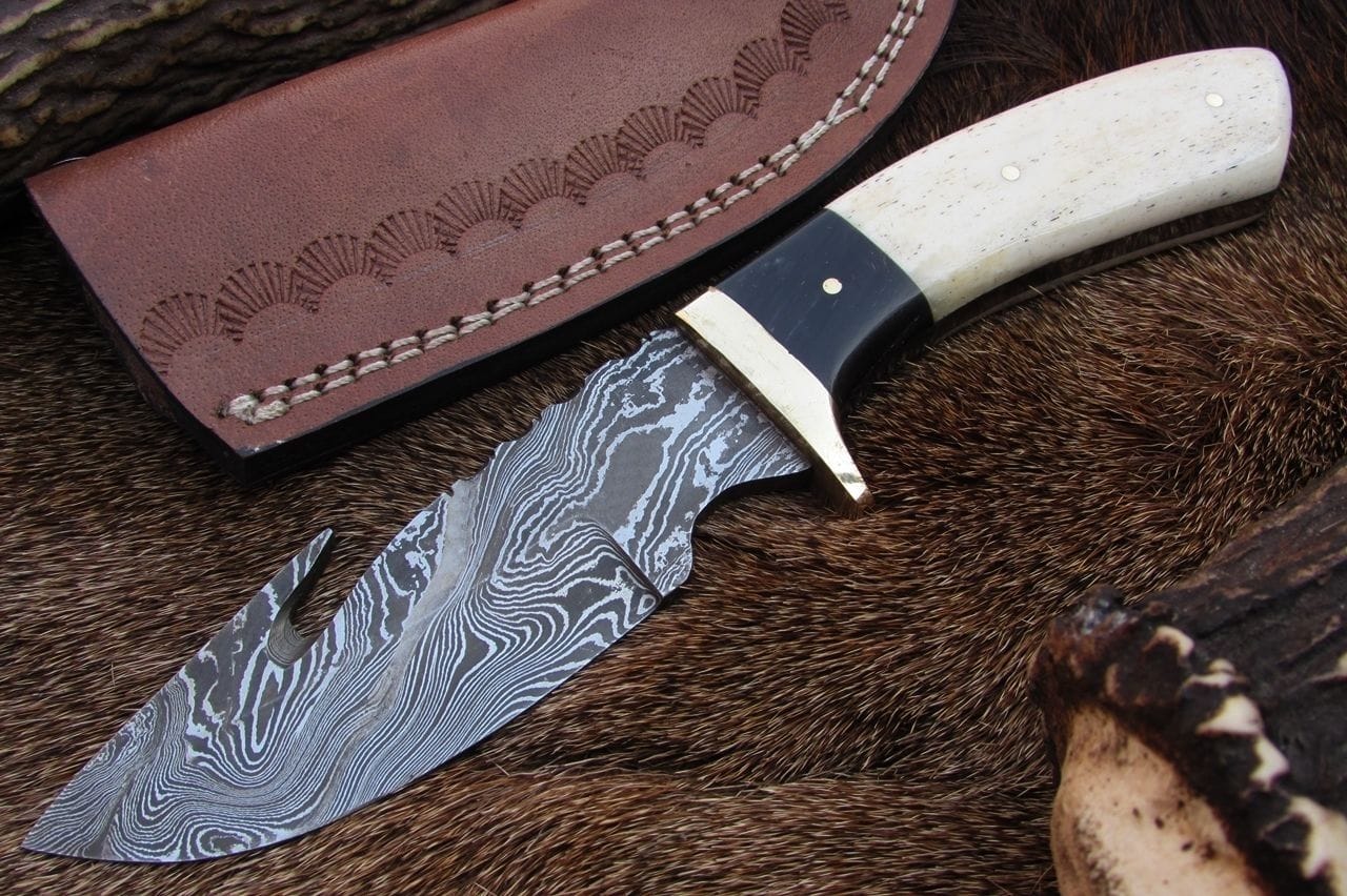 KBS Knives Store Guthook Knives Hunter's Fixed Blade Guthook Knife - Damascus Steel & Water Buffalo Horn/Camel Bone Handle