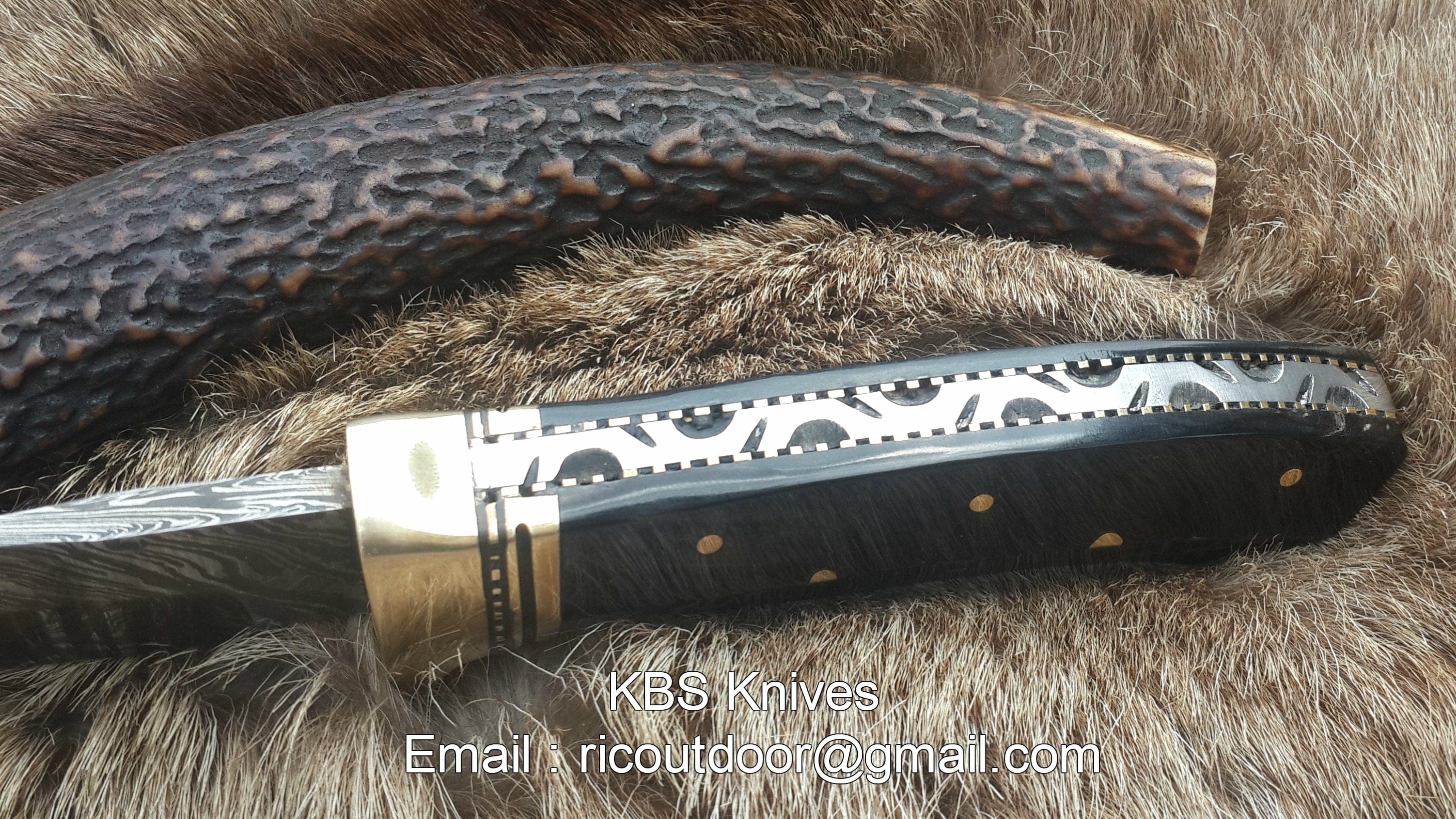 KBS Knives Store Hunting Knife Custom Handmade 9-Inch Damascus Fixed-Blade Hunting Knife with Buffalo Horn Handle & Brass Guard | KBS Knives Store