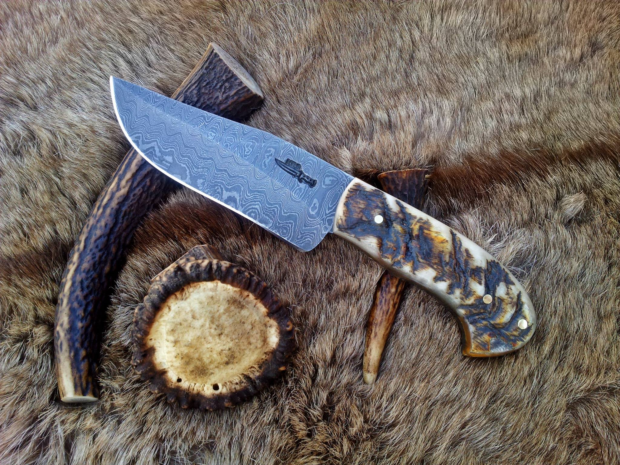 KBS Knives Store Hunting Knife Custom Handmade Damascus Hunting Knife | Full Tang Damascus Steel with Sheep Horn Handle | 9.5 Inches | Leather Sheath | KBS Knives