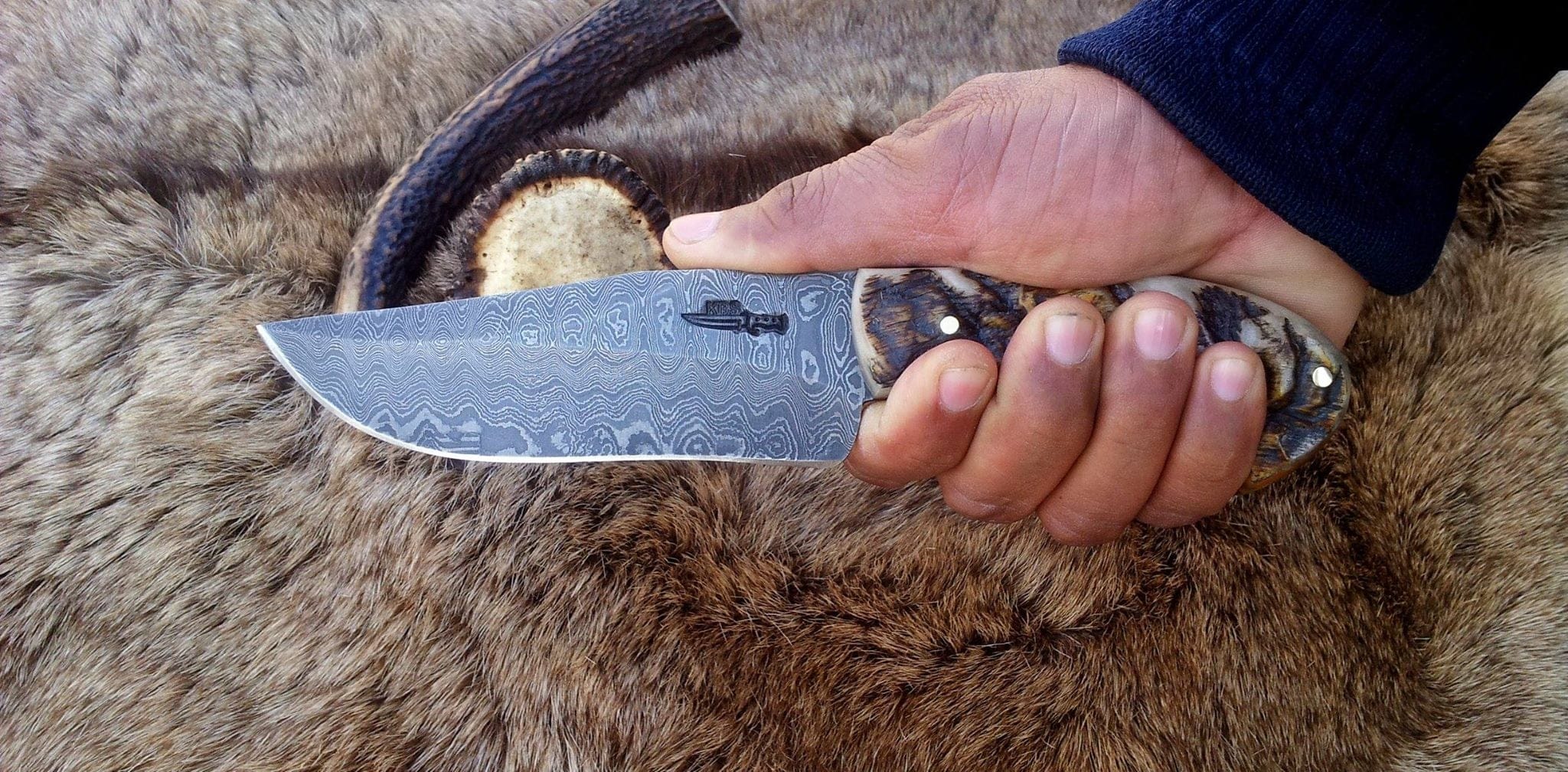 KBS Knives Store Hunting Knife Custom Handmade Damascus Hunting Knife | Full Tang Damascus Steel with Sheep Horn Handle | 9.5 Inches | Leather Sheath | KBS Knives
