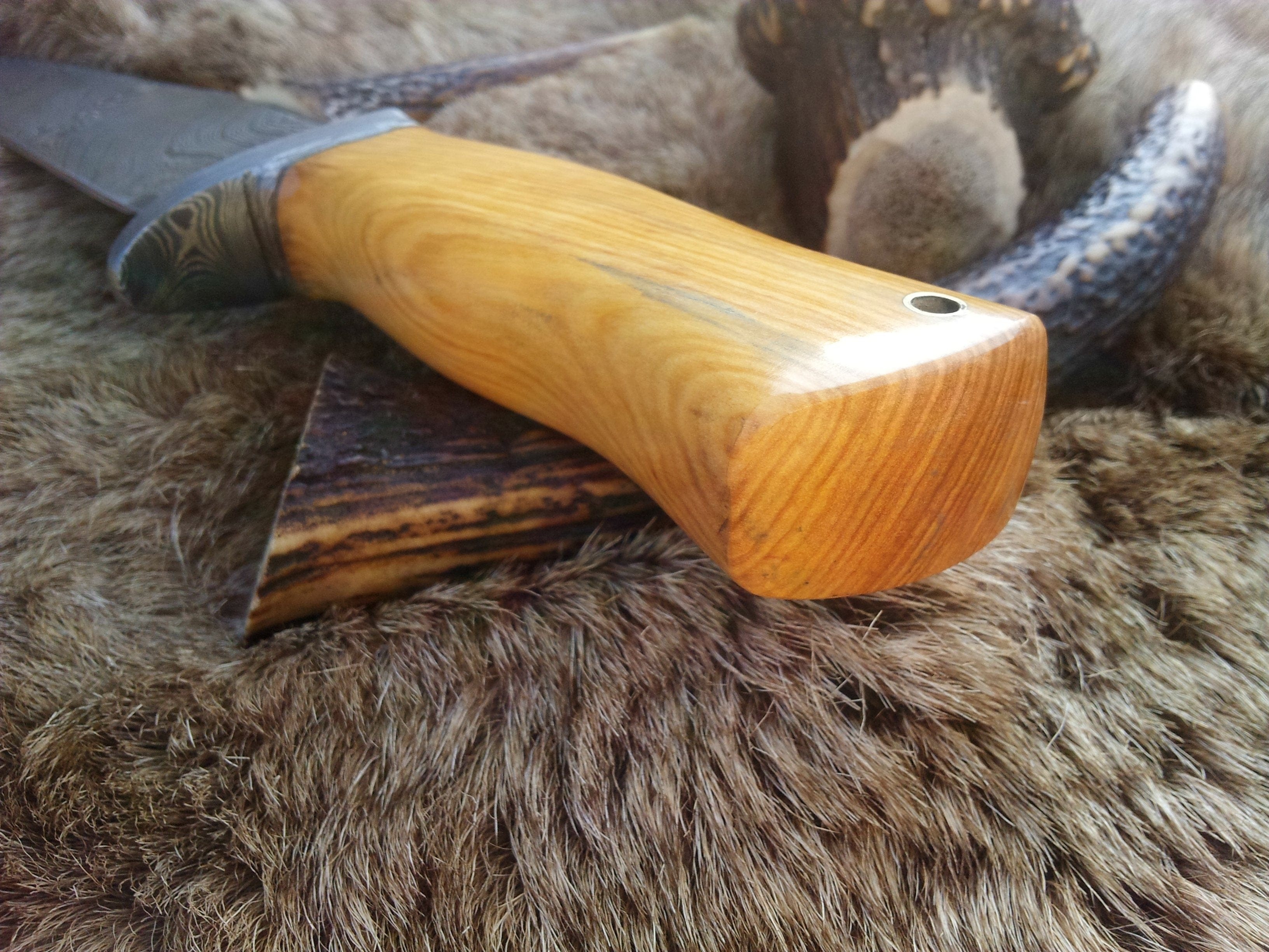 KBS Knives Store Hunting Knife Custom Handmade Damascus Hunting Knife | Olivewood Handle with Damascus Guard | 12 Inches | Leather Sheath | KBS Knives