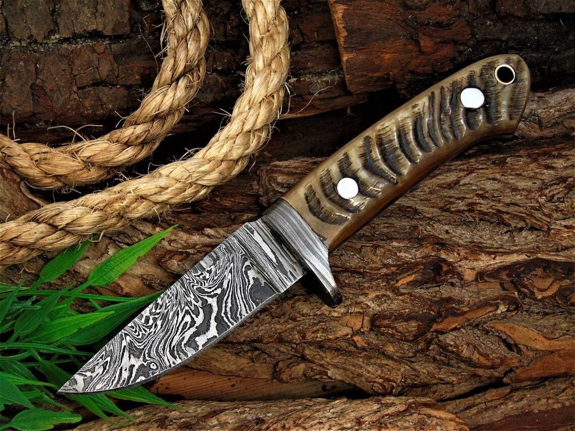 KBS Knives Store Hunting Knife Custom Handmade Damascus Steel Blade Skinning Knife with Sheep Horn Handle, 8-Inch Overall Length, and Leather Sheath - Perfect for Hunters