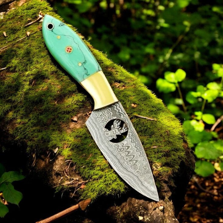 KBS Knives Store Hunting Knife Damascus Steel Hunting & Skinning Blade with Deer Wirecut Pattern – The Whitetail Skinner