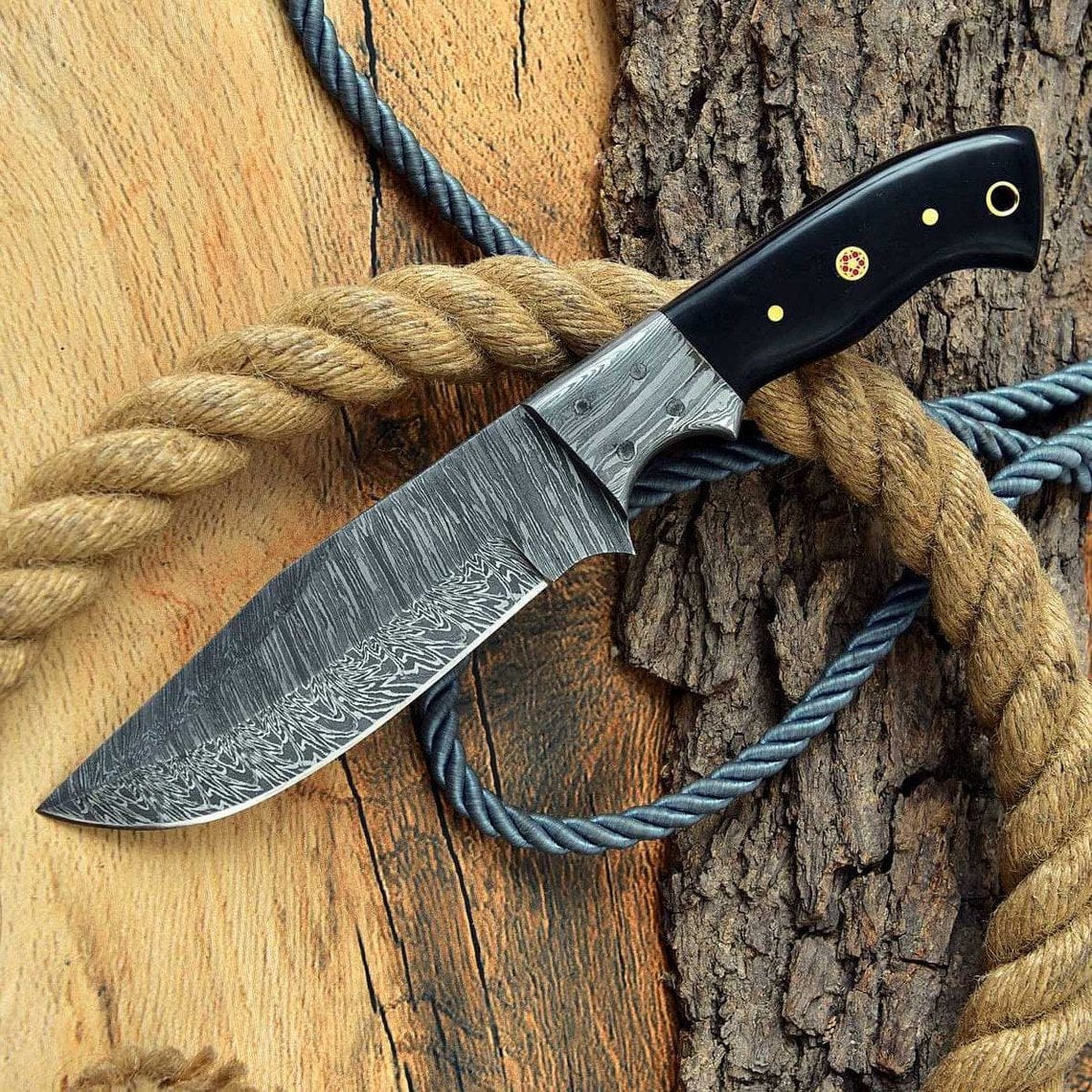 KBS Knives Store Hunting Knife Ridgeback Ranger-Custom Handcrafted Damascus Steel Hunting Knife with Buffalo Horn Handle and Damascus Bolster