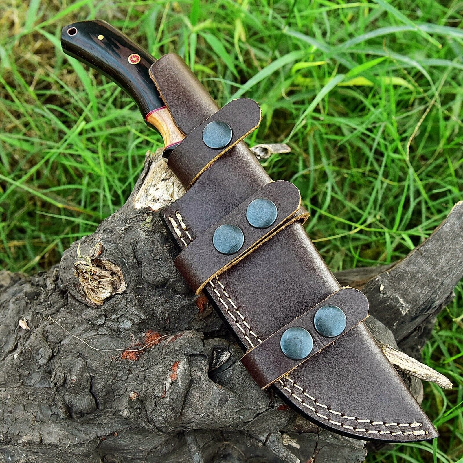 KBS Knives Store Hunting Knife Wilderness Wanderer: Hunting Knife with Twist Damascus Steel Blade, Wenge Wood and Olivewood Handle, and Leather Sheath