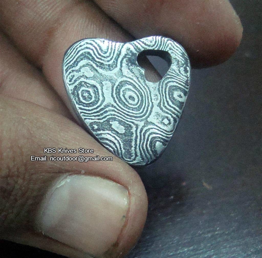 KBS Knives Store Knives Damascus Heart Pendant