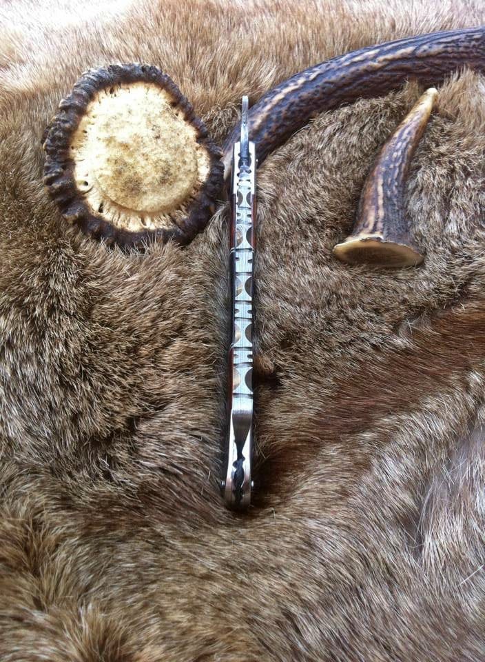 KBS Knives Store Knives Luxury Antique Razor with Damascus Steel Blade and Buffalo Horn-Rosewood, Brass Bolsters Handle - Includes Leather Case - Available Exclusively at KBS Knives Store