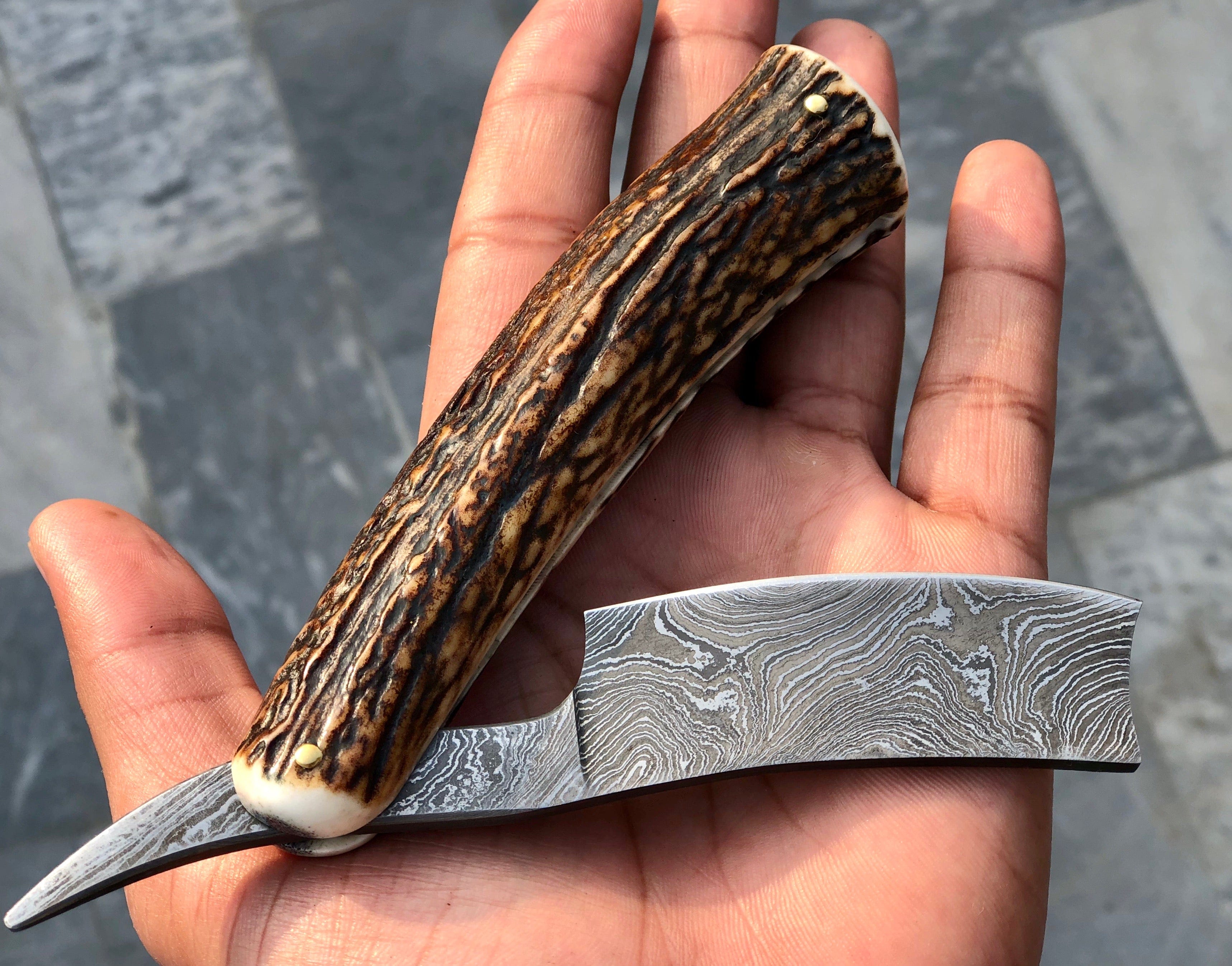 KBS Knives Store Razor Premium Damascus Steel Straight Razor with Full-Scale Antler Horn Handle and Leather Case - KBS Knives Store Exclusive