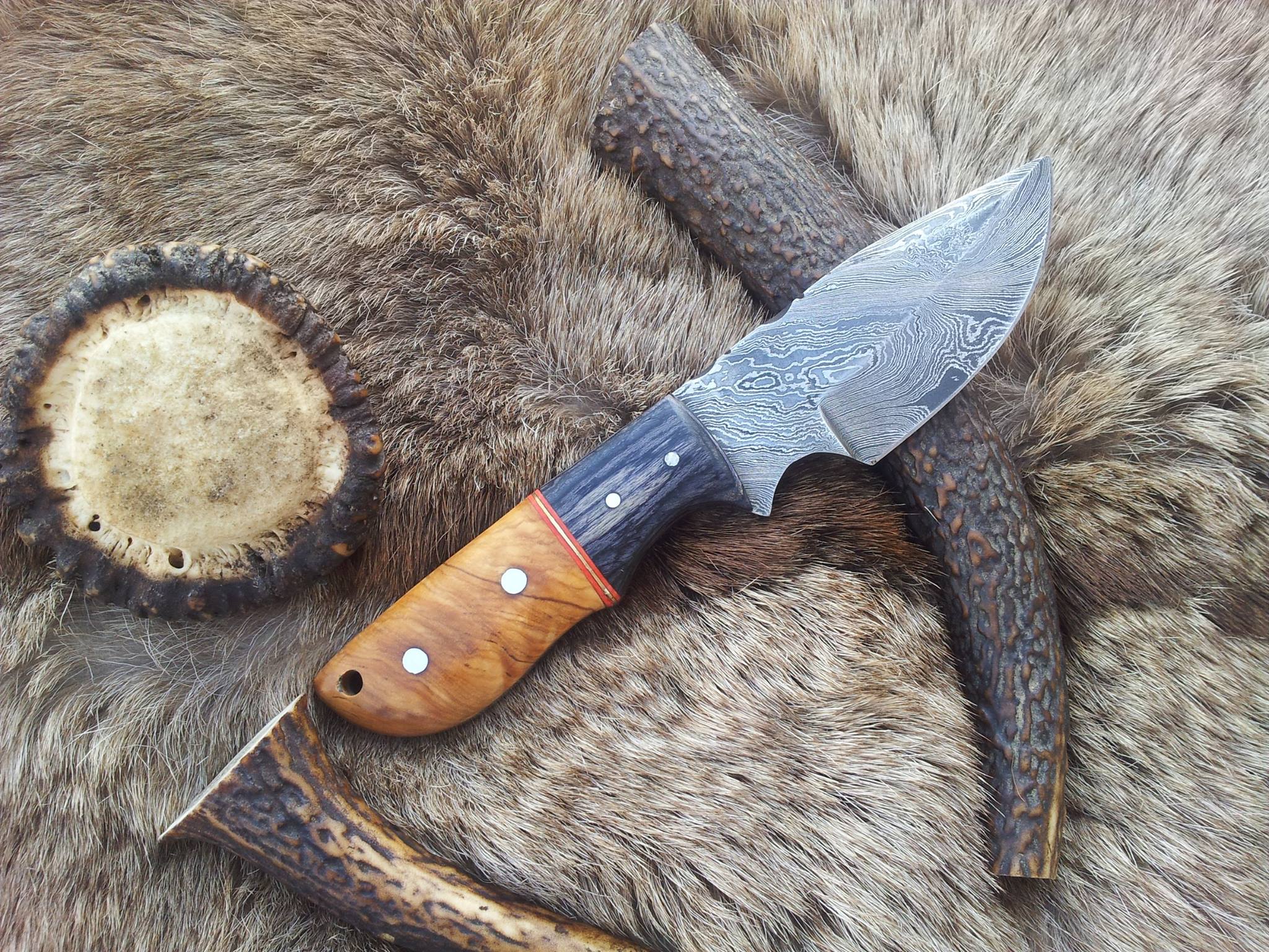 KBS Knives Store Skinner Knives Custom Damascus Steel Field Dressing Deer Skinning Knife – 7 Inch Drop Point Blade with Olivewood Handle