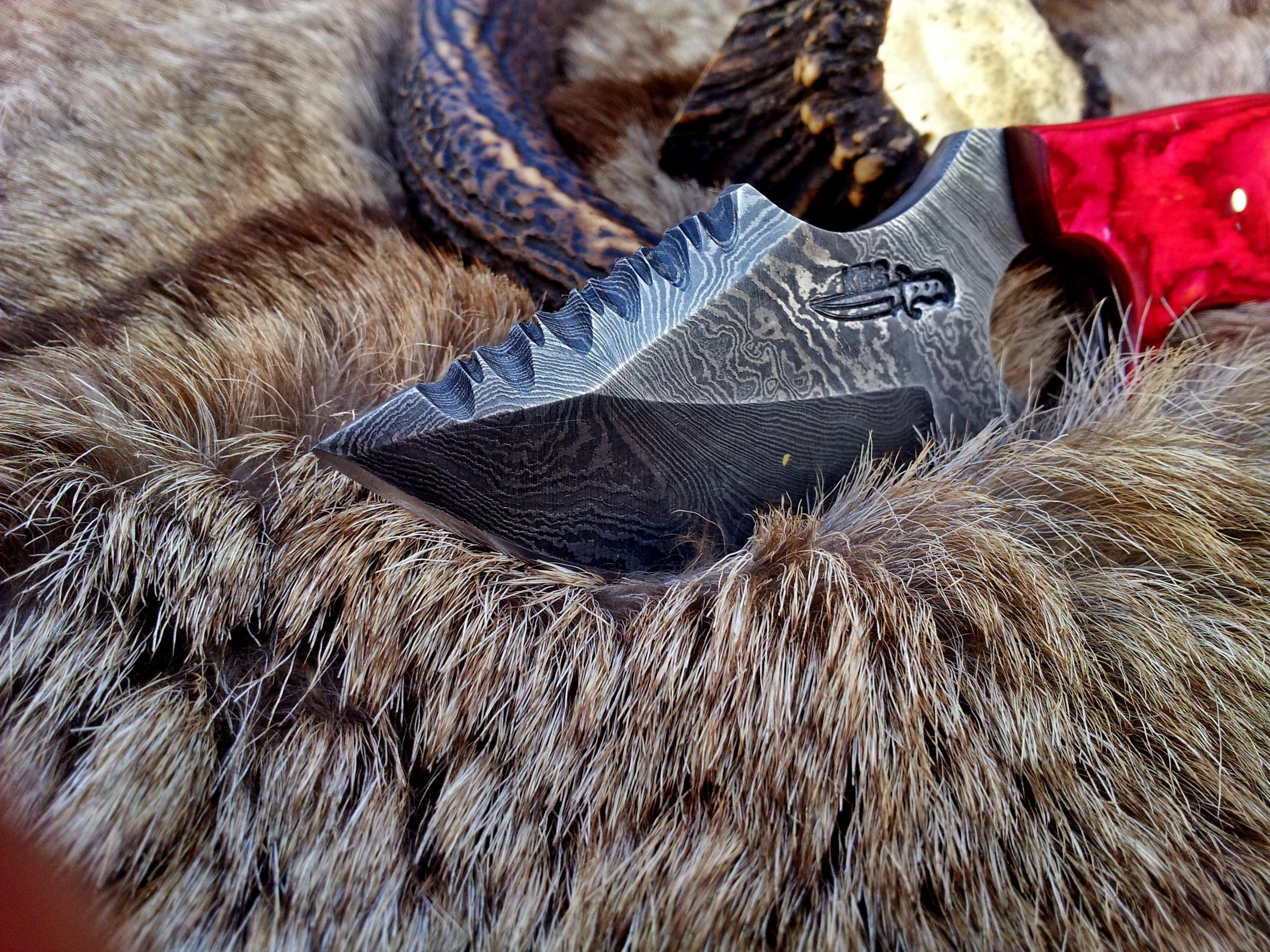 KBS Knives Store Skinner Knives Custom Damascus Steel Field Dressing Deer Skinning Knife with Pakka Wood Handle – 7.5 Inch Drop Point Blade with Finger Hole