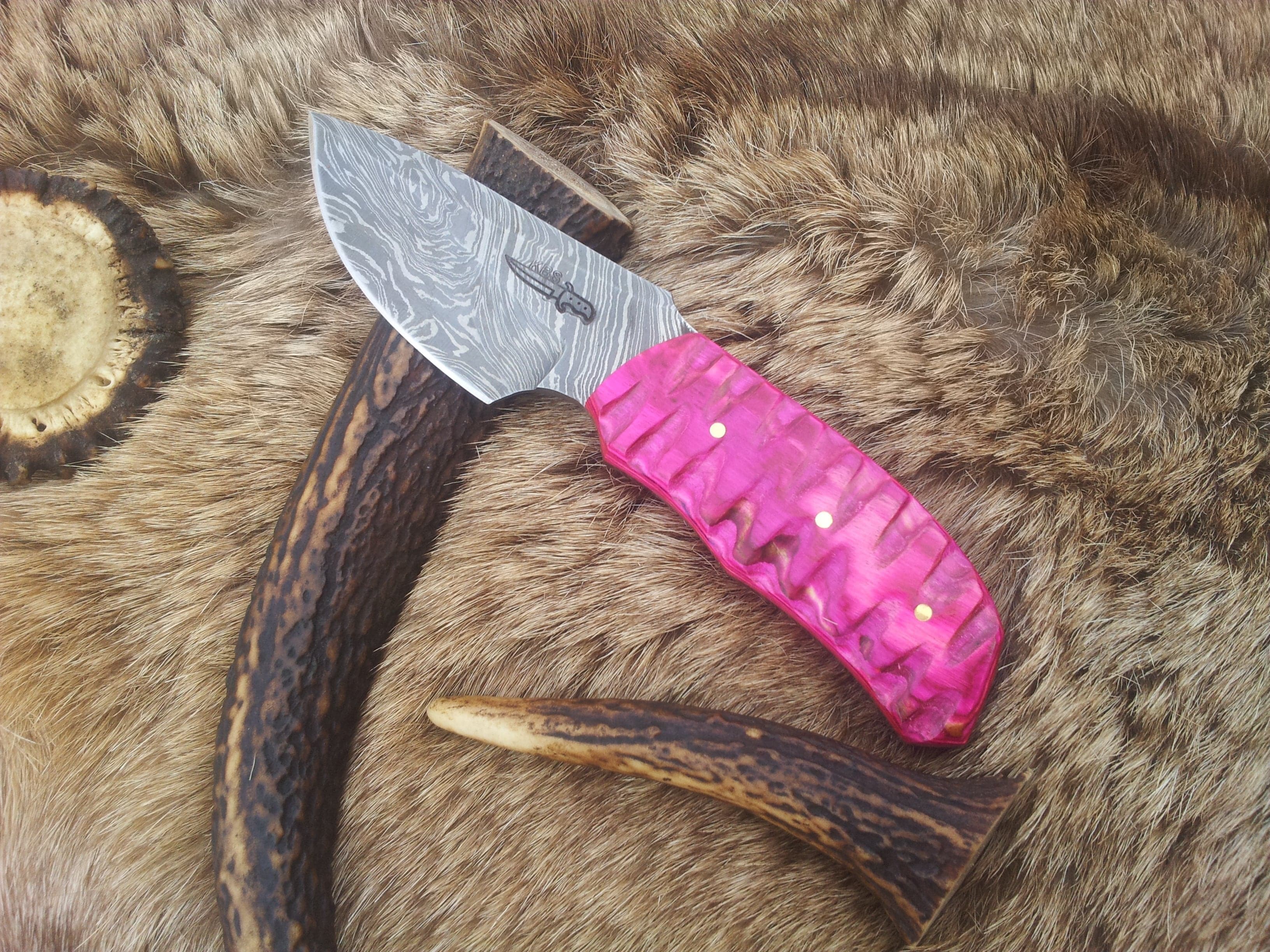 KBS Knives Store Skinner Knives Exotic Pink Pakka Wood Damascus Steel Drop Point Skinning Knife – 7 Inch Overall Length