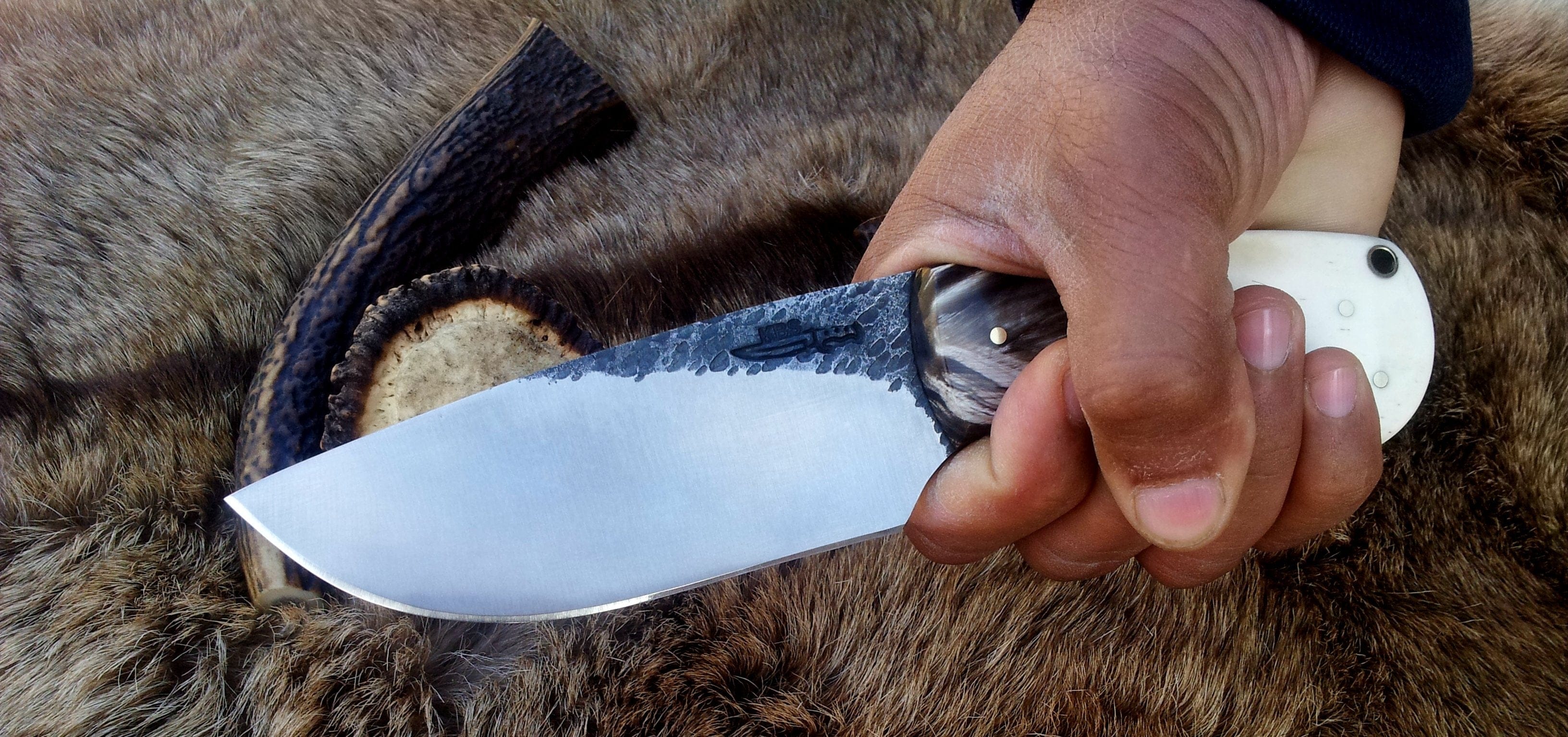 KBS Knives Store Skinning Knives Custom Handcrafted 1095 Forged Steel Skinning Knife with Buffalo Horn and Camel Bone Handle - 8 Inch Hunting Knife