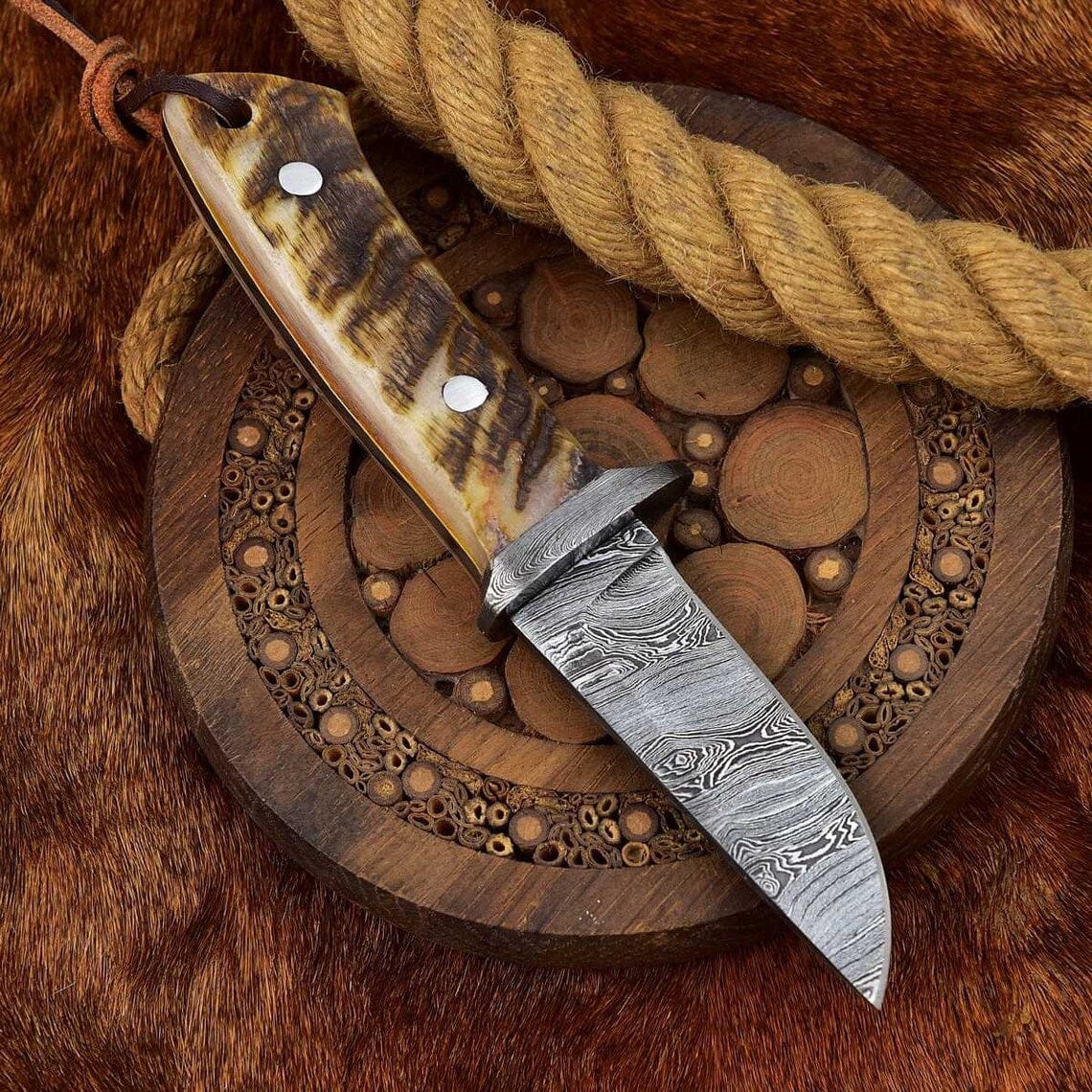 KBS Knives Store Skinning Knives Custom Handmade Damascus Skinning Knife with Sheep Horn Handle, 7.75-inch