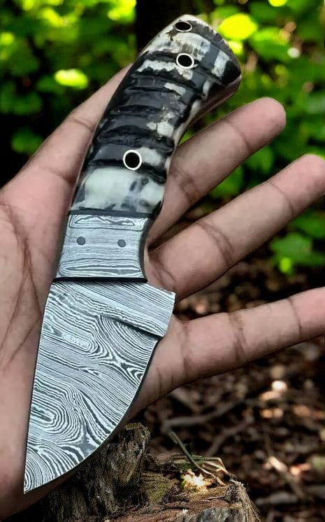 KBS Knives Store Skinning Knives Custom Handmade Damascus Steel Deer Knife with Sheep Horn Handle & Leather Sheath