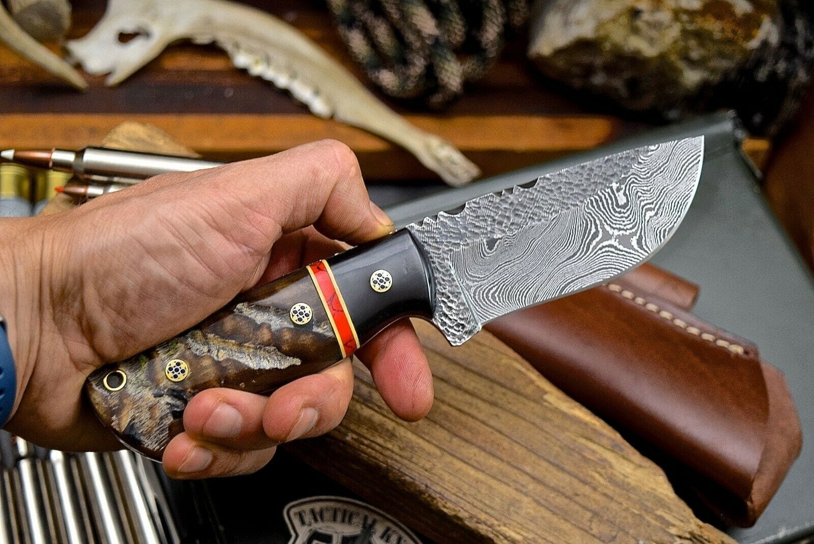 KBS Knives Store Skinning Knives Custom Handmade Hammered Forged Damascus Sheep-Buffalo Horn Hunting EDC Blade Knife