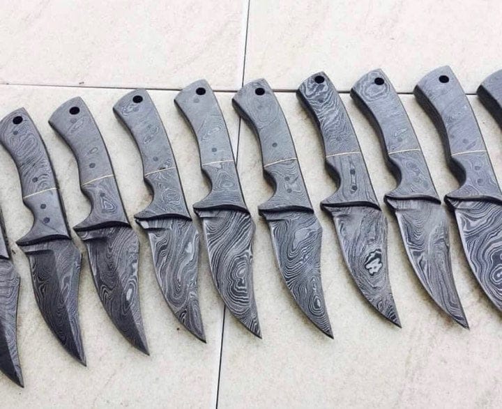 KBS Knives Store Skinning Knives Everyday Carry Skinning Knife Custom Handmade Full Tang Damascus Steel with Damascus Scales, 7.25-inch - The Urbanedge