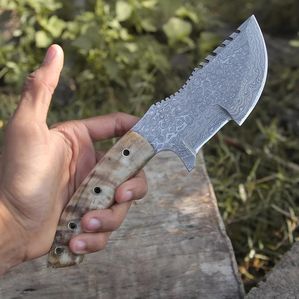 KBS Knives Store Tracker Knife Knife from the Movie Hunted – 10" Damascus Steel with Sheep Horn Handle