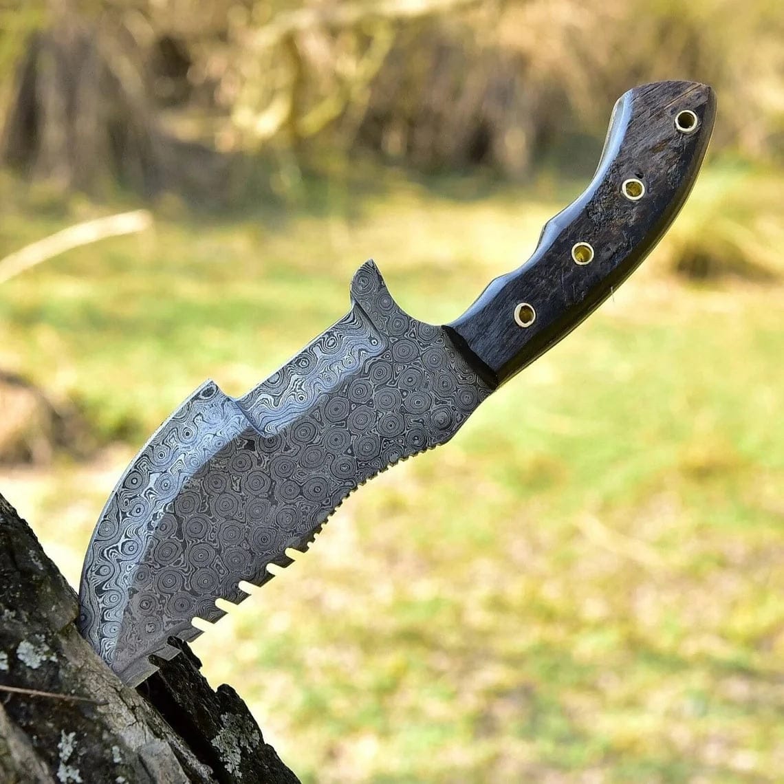 KBS Knives Store Tracker Knife Knife from the Movie Hunted – 10" Damascus Steel with Sheep Horn Handle