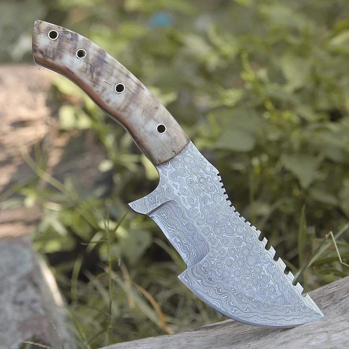KBS Knives Store Tracker Knife Knife from the Movie Hunted – 10" Damascus Steel with Sheep Horn Handle