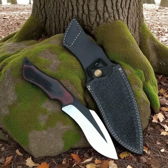 MALIKA KNIVES simple Bushcraft Knife – 5 mm Blade & Red Micarta Handle