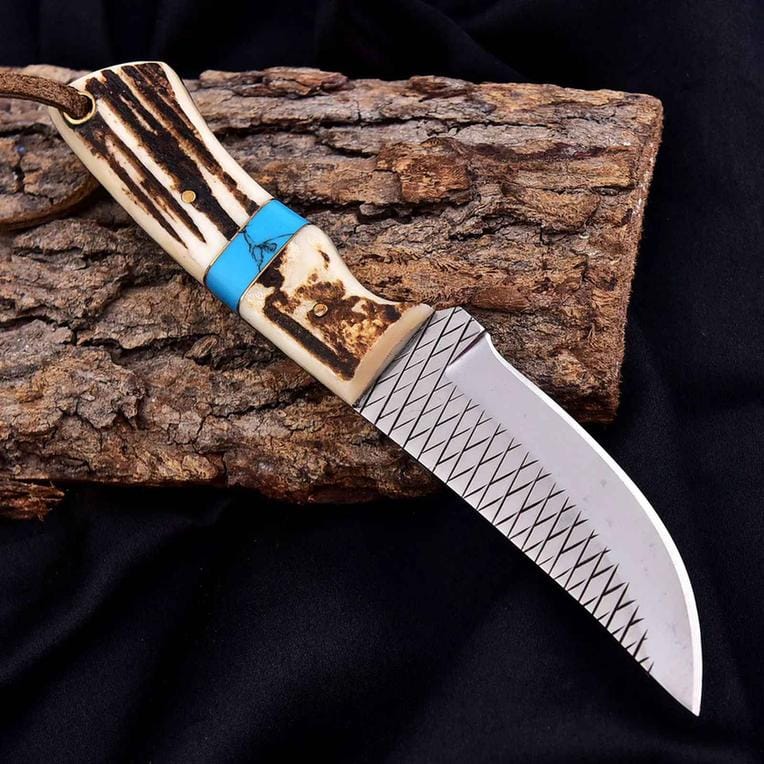 MALIKA KNIVES simple Cowboy Knife D2 Steel 5mm Antler Turquoise Handle