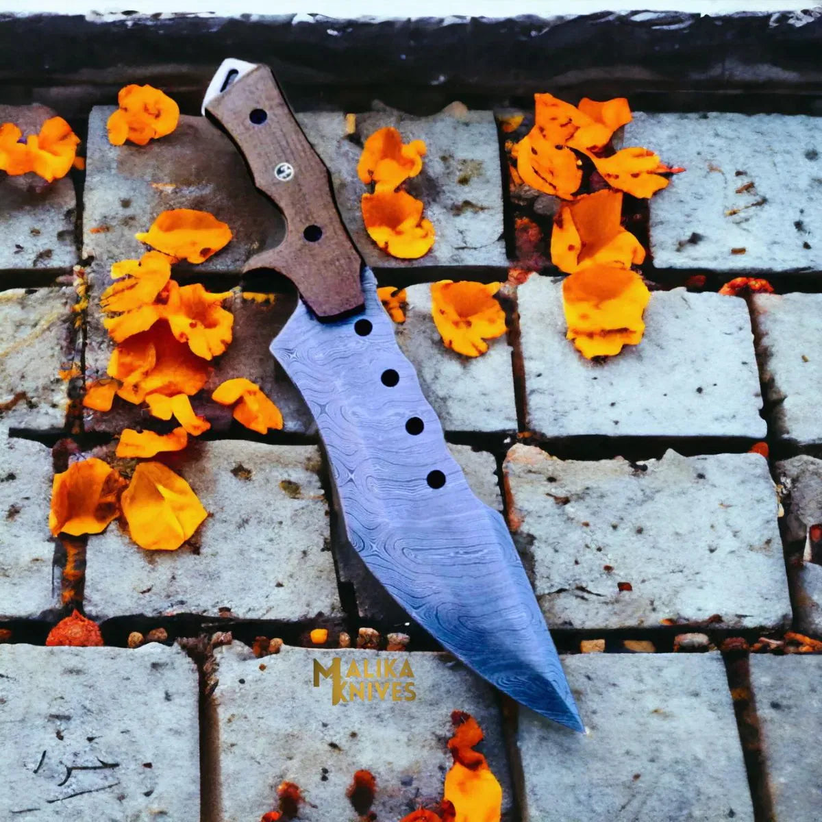 MALIKA KNIVES simple Custom Damascus Tracker Bowie Knife Micarta