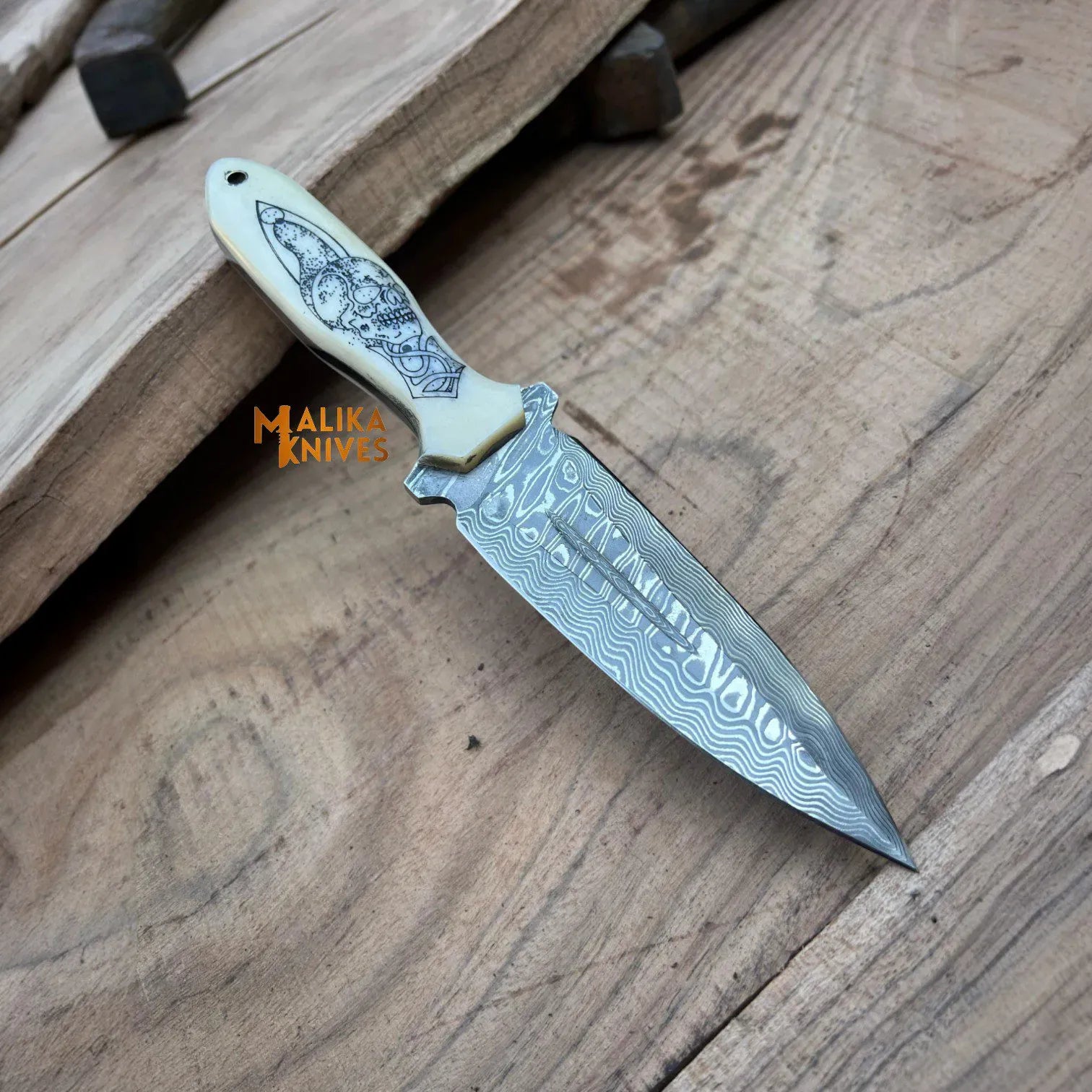MALIKA KNIVES simple Custom Hunting Dagger Knife – Skull Engraved Camel Bone Handle