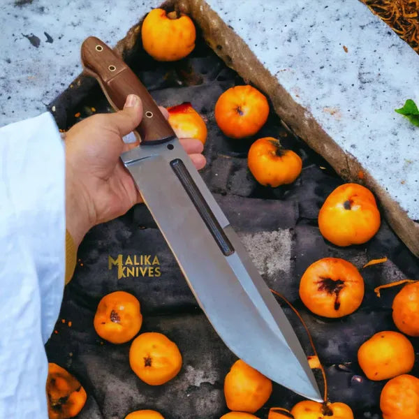 MALIKA KNIVES simple D2 Bowie Knife | Rosewood Handle | Bushcraft Tool.