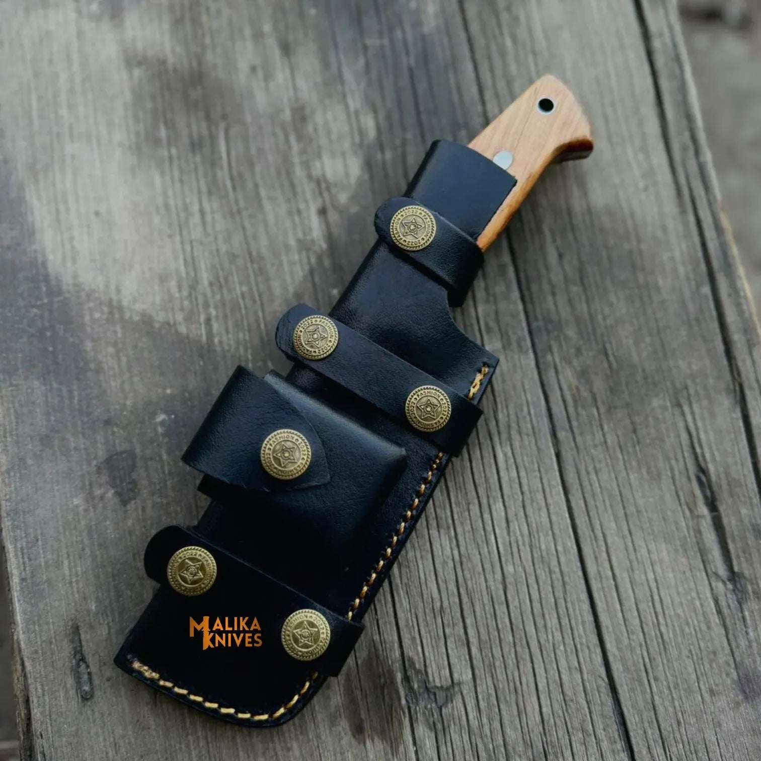 MALIKA KNIVES simple D2 Bushcraft Hunting Knife Walnut Handle