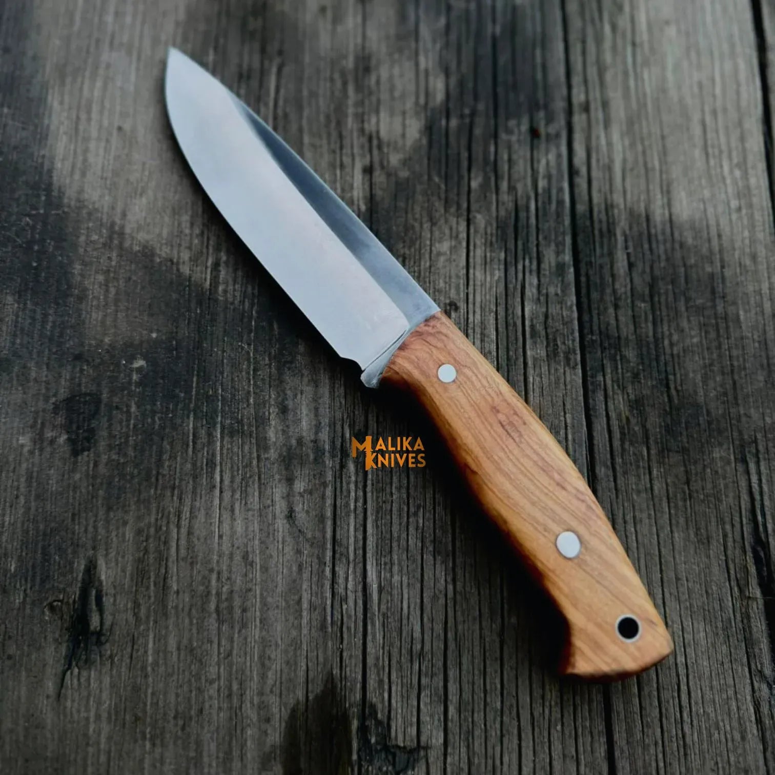 MALIKA KNIVES simple D2 Bushcraft Hunting Knife Walnut Handle