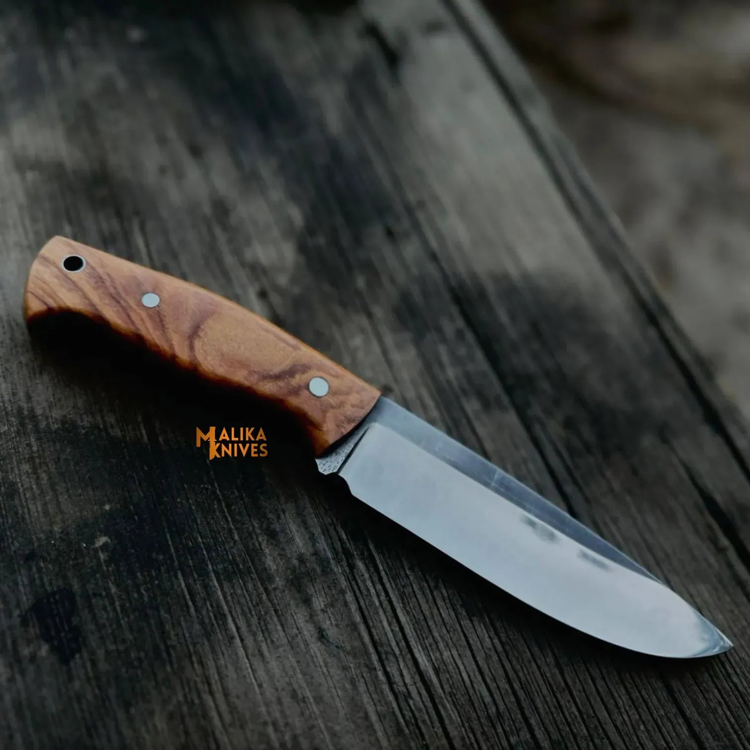 MALIKA KNIVES simple D2 Bushcraft Hunting Knife Walnut Handle