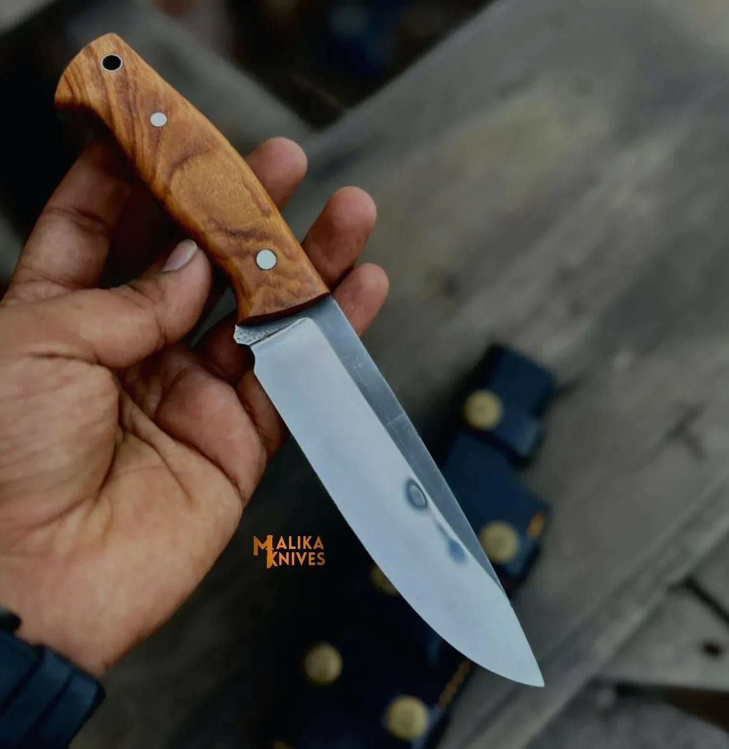 MALIKA KNIVES simple D2 Bushcraft Hunting Knife Walnut Handle